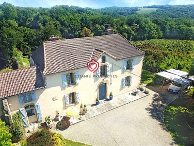 /international/fr/madiran-midi-pyrenees-310109279543/