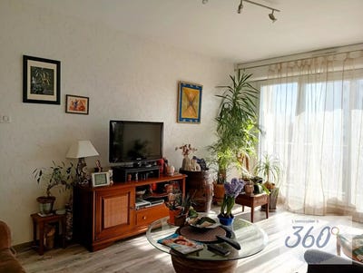 /international/fr/bourg-en-bresse-lorraine-310100458594/