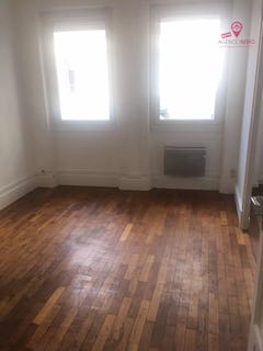 /international/fr/lyon-7eme-rhone-310108529314/