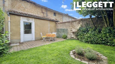 /international/fr/loudun-charente-310101203586/