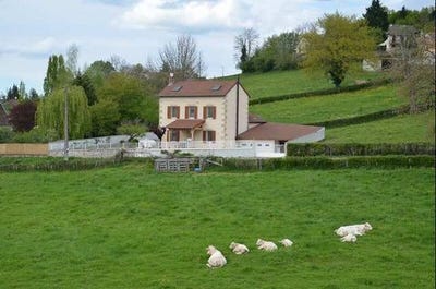 /international/fr/la-clayette-burgundy-310101376517/?lang=en