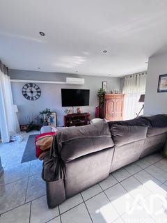 /international/fr/pollestres-languedoc-roussillon-310106709084/