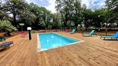 /international/fr/saint-antonin-noble-val-midi-pyrenees-310107473437/