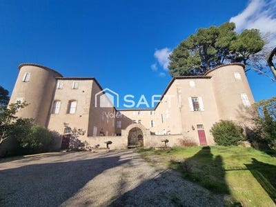 /international/fr/lezignan-la-cebe-languedoc-roussillon-310108530952/