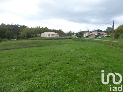 /international/fr/saint-palais-centre-val-de-loire-310095829128/?lang=zh-cn