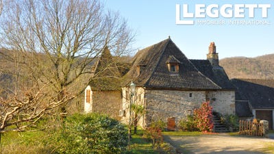 /international/fr/beaulieu-sur-dordogne-limousin-310098418099/
