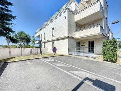 /international/fr/st-cyr-sur-loire-centre-val-de-loire-310100377627/?lang=zh-tw