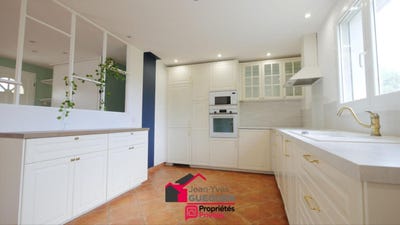 /international/fr/donneville-midi-pyrenees-310107906661/