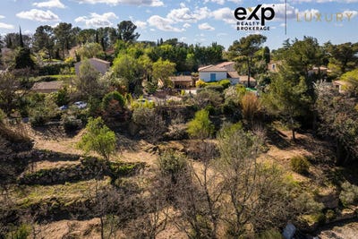 /international/fr/belcodene-provence-alpes-cote-d-azur-310107025936/