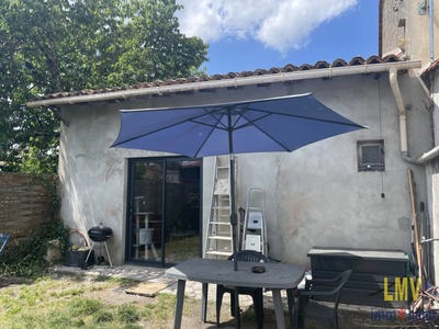 /international/fr/castillon-la-bataille-aquitaine-310102704652/