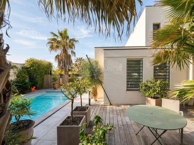 /international/fr/castelnau-le-lez-languedoc-roussillon-310107950984/
