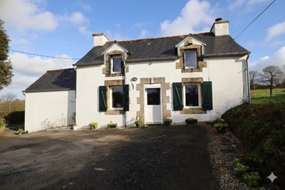 /international/fr/mael-carhaix-brittany-310105824631/