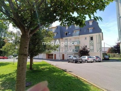 /international/fr/touques-la-basse-normandie-310100460471/?lang=zh-cn