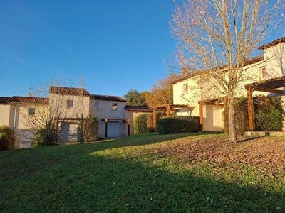 /international/fr/cajarc-midi-pyrenees-310105008229/