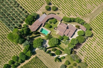 /international/fr/aix-en-provence-provence-alpes-cote-d-azur-310099651220/