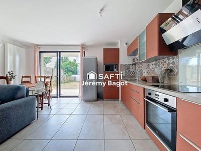 /international/fr/tours-centre-val-de-loire-310100830767/