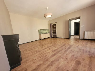 /international/fr/arles-sur-tech-languedoc-roussillon-310105266131/