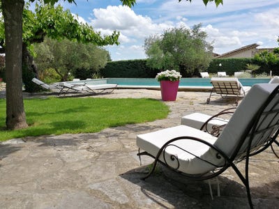 /international/fr/deaux-languedoc-roussillon-310098747278/