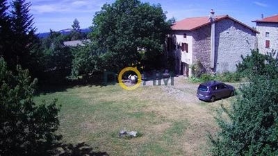 /international/fr/saint-pierre-du-champ-auvergne-310101999117/