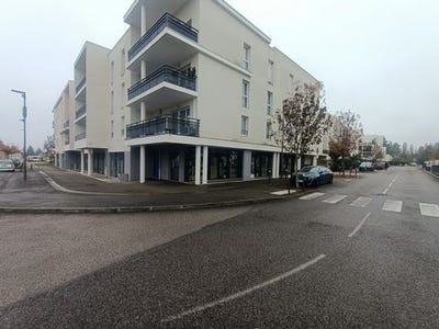 /international/fr/charnay-les-macon-burgundy-310100298899/