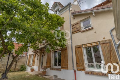 /international/fr/croissy-sur-seine-ile-de-france-310100953783/