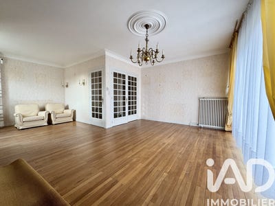 /international/fr/la-rochelle-franche-comte-310104932066/