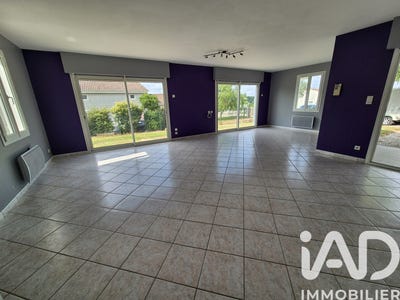 /international/fr/saint-maigrin-charente-310100784122/