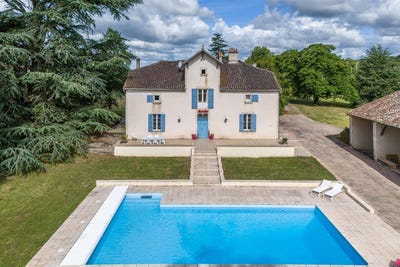 /international/fr/clermont-soubiran-aquitaine-310108954469/