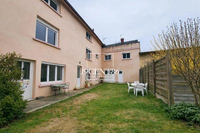 /international/fr/neuville-sur-saone-rhone-310106295731/
