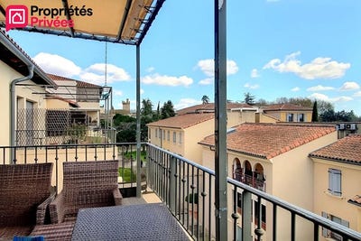 /international/fr/uzes-languedoc-roussillon-310107650569/