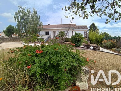 /international/fr/airvault-charente-310108895230/?lang=th