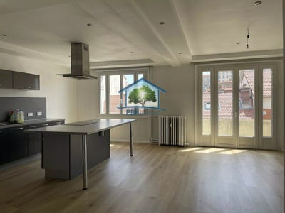 /international/fr/saint-etienne-centre-val-de-loire-310108843346/