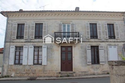 /international/fr/saint-bonnet-sur-gironde-charente-310102809333/