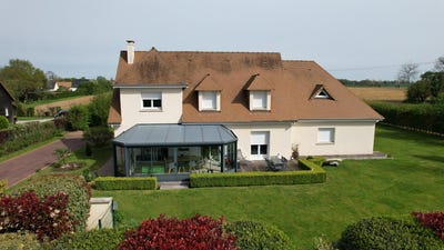 /international/fr/pont-audemer-upper-normandy-310107255325/