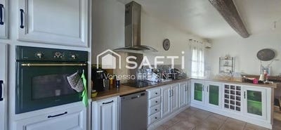 /international/fr/lezignan-la-cebe-languedoc-roussillon-310105517993/