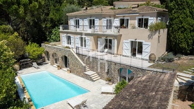 /international/fr/mougins-provence-alpes-cote-d-azur-310108997324/