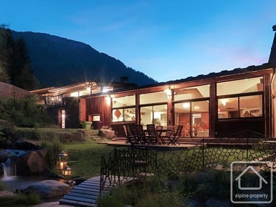 /international/fr/chamonix-rhone-310107363084/