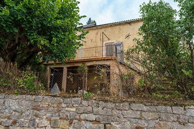 /international/fr/lanuejols-languedoc-roussillon-310108277670/