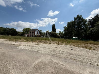 /international/fr/st-maixent-sur-vie-pays-de-la-loire-310104466337/