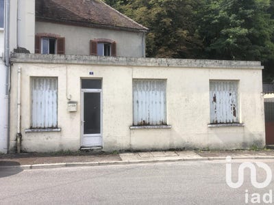 /international/fr/saint-julien-du-sault-burgundy-310106418971/