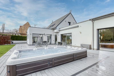 /international/fr/blangy-tronville-picardie-310105967250/