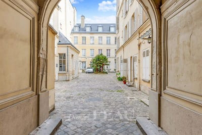 /international/fr/versailles-ile-de-france-310108864625/