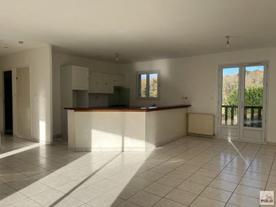 /international/fr/notre-dame-de-sanilhac-aquitaine-310107498696/