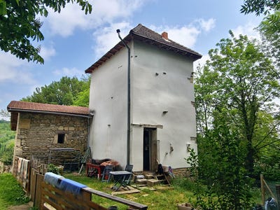 /international/fr/caylus-midi-pyrenees-310109020954/?lang=id