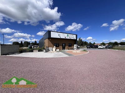 /international/fr/montrejeau-midi-pyrenees-310103803658/?lang=de