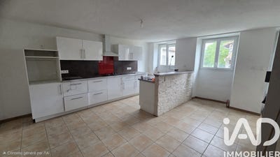 /international/fr/etagnac-charente-310107372818/