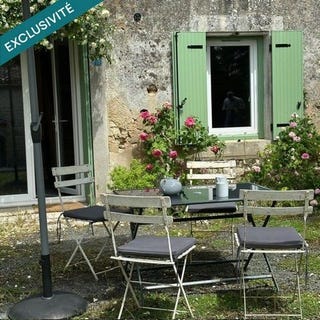 /international/fr/puyravault-charente-310108650252/