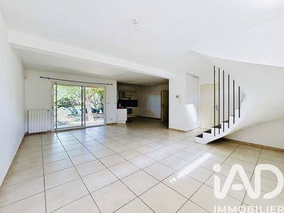/international/fr/tarascon-provence-alpes-cote-d-azur-310108036749/