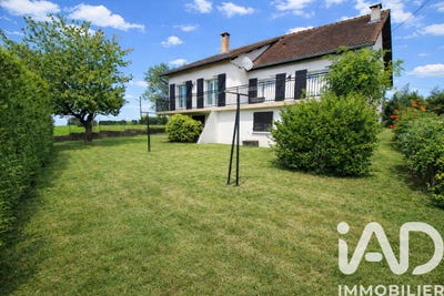 /international/fr/nesles-la-montagne-picardie-310106132457/
