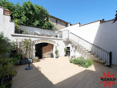 /international/fr/puisserguier-languedoc-roussillon-310108676935/